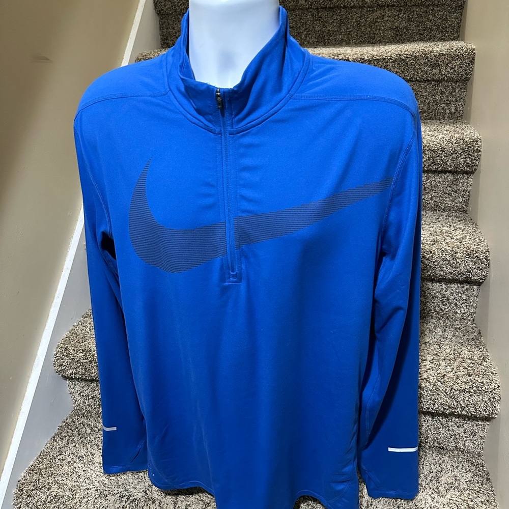 Incredible *NIKE dri-fit Running* lightweight stretch athletic pullover shirt L - Picture 1 of 3